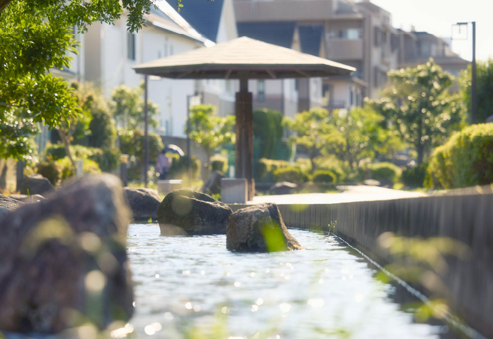 鴻池水路（徒歩1分）